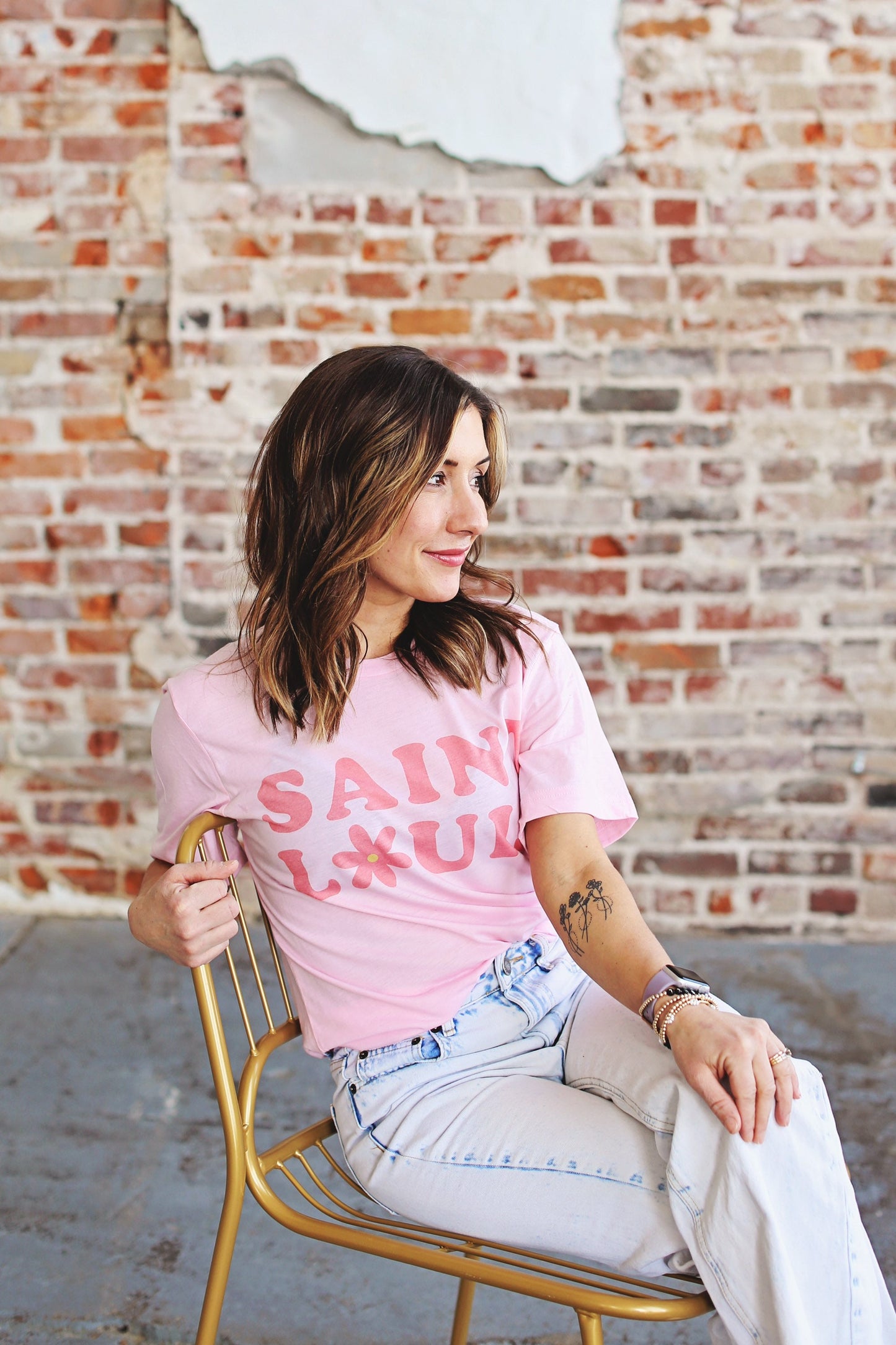 Pink Saint Louis tee