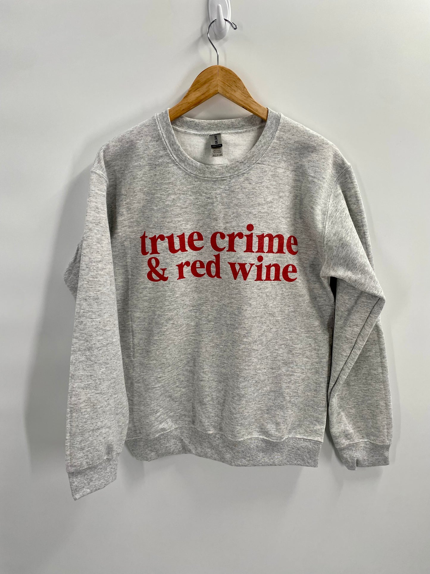 true crime & red wine